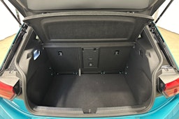 turkoosi Volkswagen ID.3 2023 kuva 25.