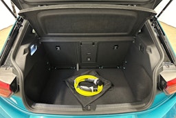 turkoosi Volkswagen ID.3 2023 kuva 26.