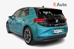 sininen Volkswagen ID.3 2023 kuva 2.