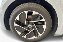 harmaa Volkswagen ID.3 2023 kuva 9.