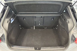 harmaa Volkswagen ID.3 2023 kuva 15.