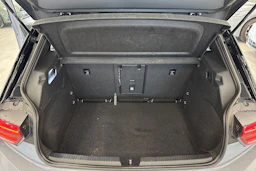 harmaa Volkswagen ID.3 2023 kuva 12.