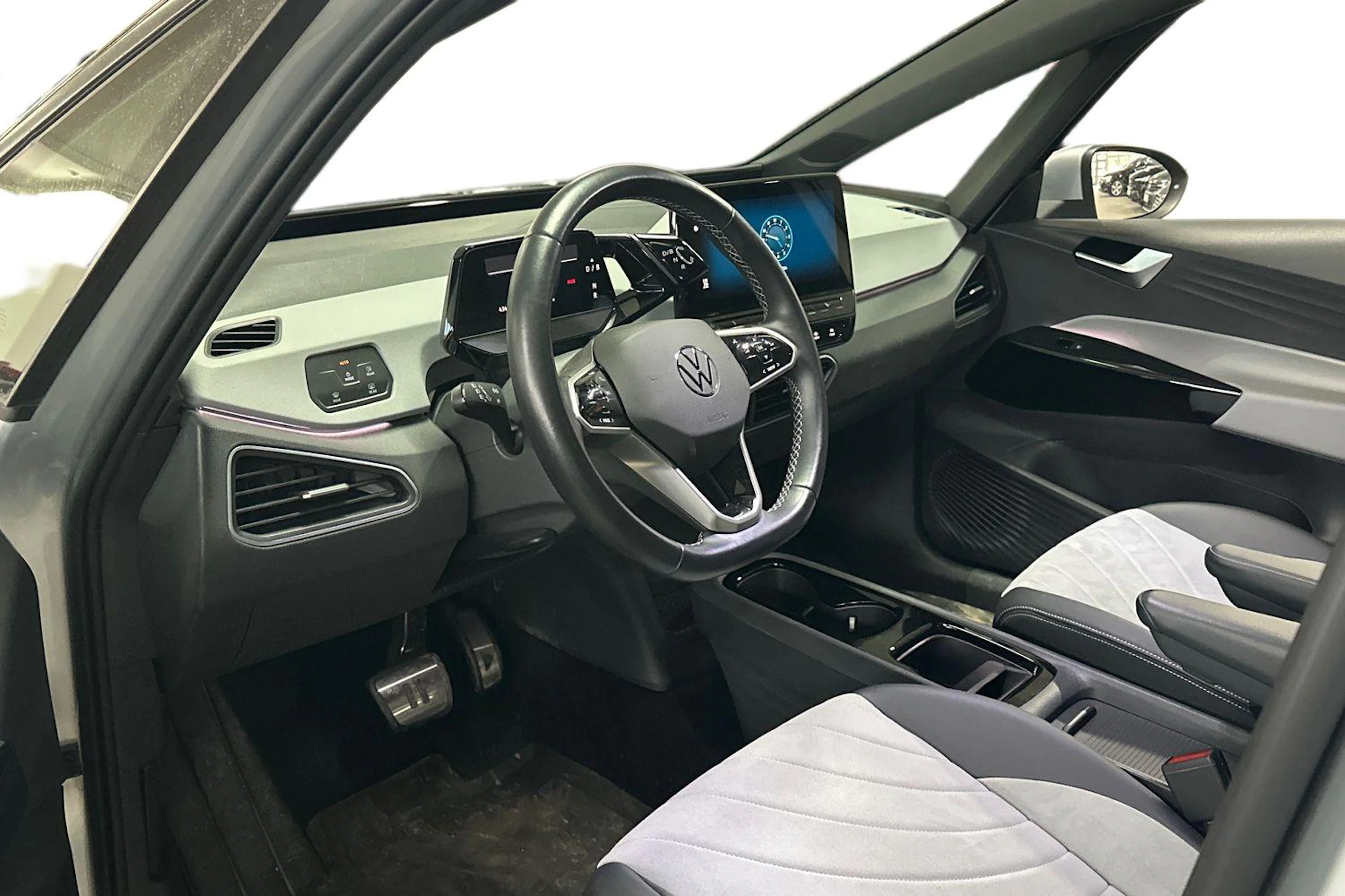 harmaa Volkswagen ID.3 2023 kuva 3.