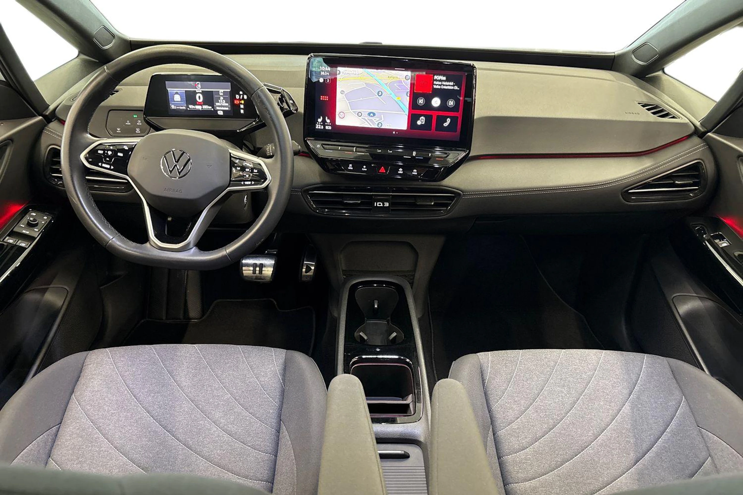 valkoinen Volkswagen ID.3 2023 kuva 7.
