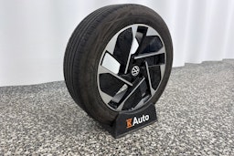 sininen Volkswagen ID.3 2023 kuva 13.