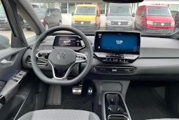 harmaa Volkswagen ID.3 2023 kuva 7.