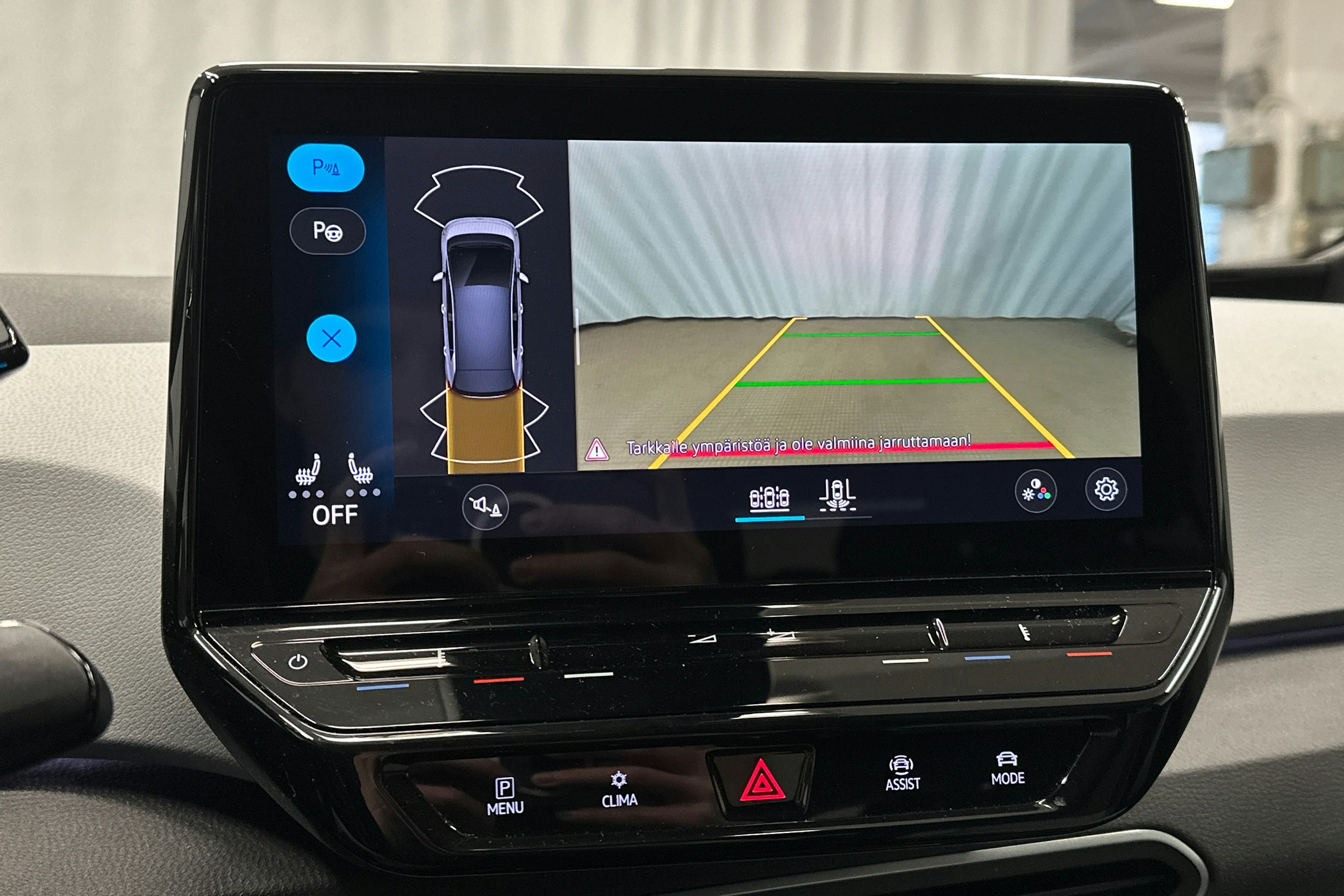 harmaa Volkswagen ID.3 2023 kuva 26.