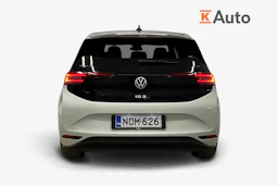 valkoinen Volkswagen ID.3 2023 kuva 4.