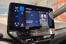 valkoinen Volkswagen ID.3 2023 kuva 30.