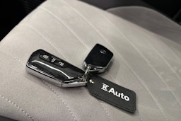 valkoinen Volkswagen ID.3 2023 kuva 32.