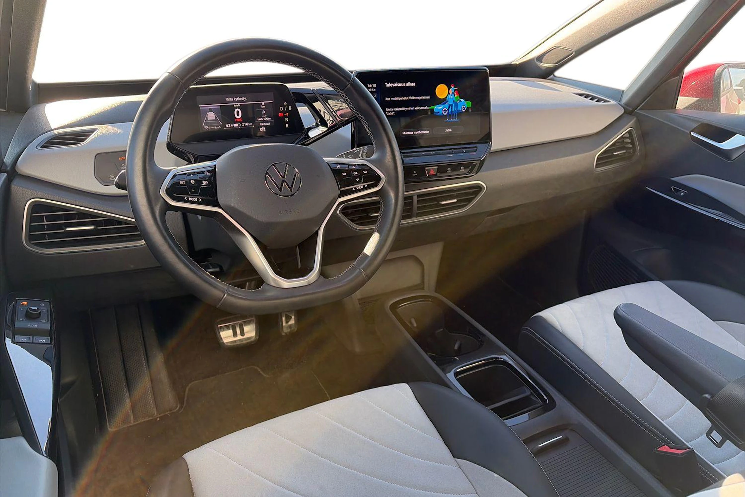 punainen Volkswagen ID.3 2023 kuva 3.