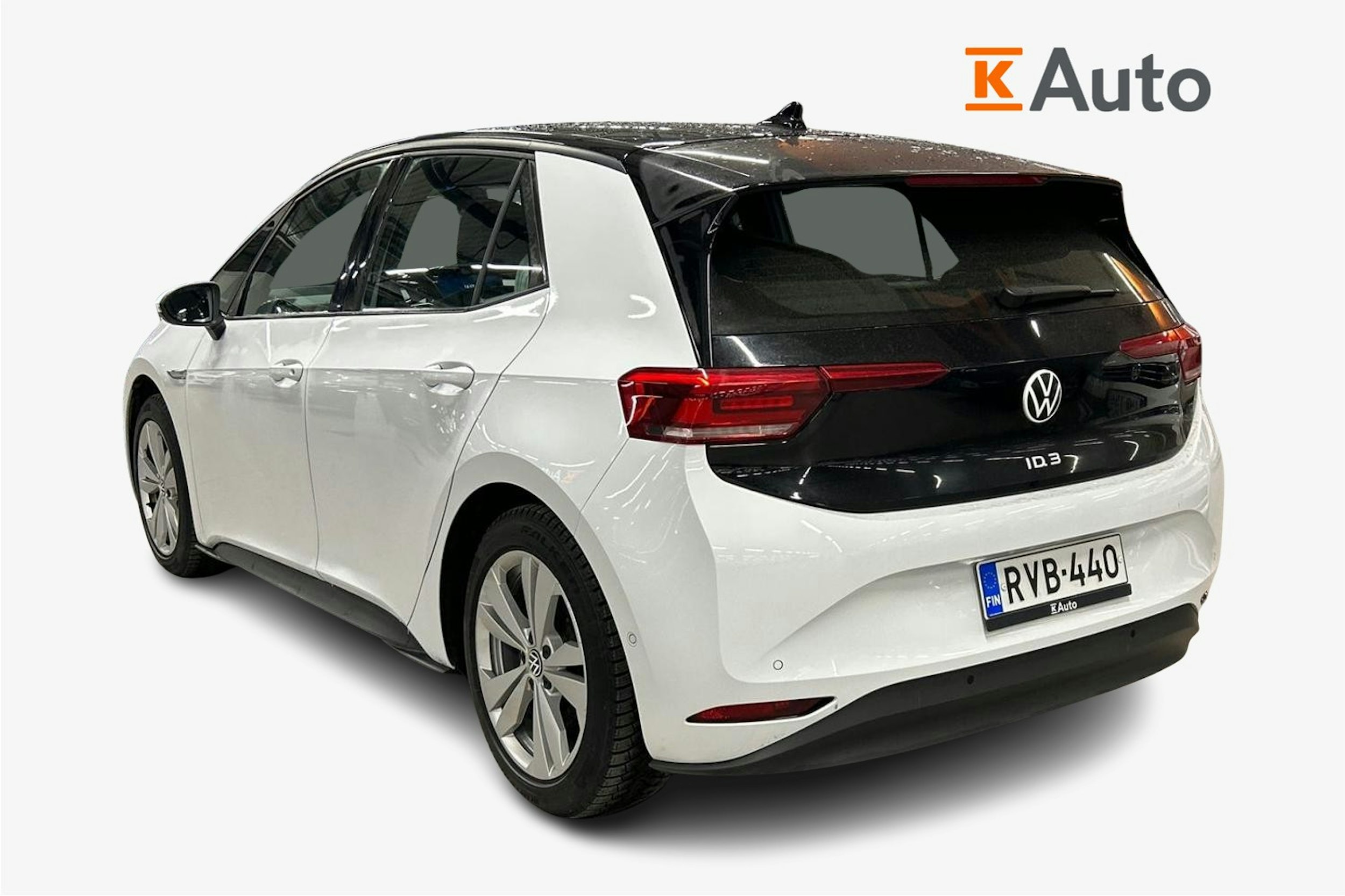valkoinen Volkswagen ID.3 2023 kuva 2.