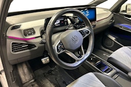 valkoinen Volkswagen ID.3 2023 kuva 3.
