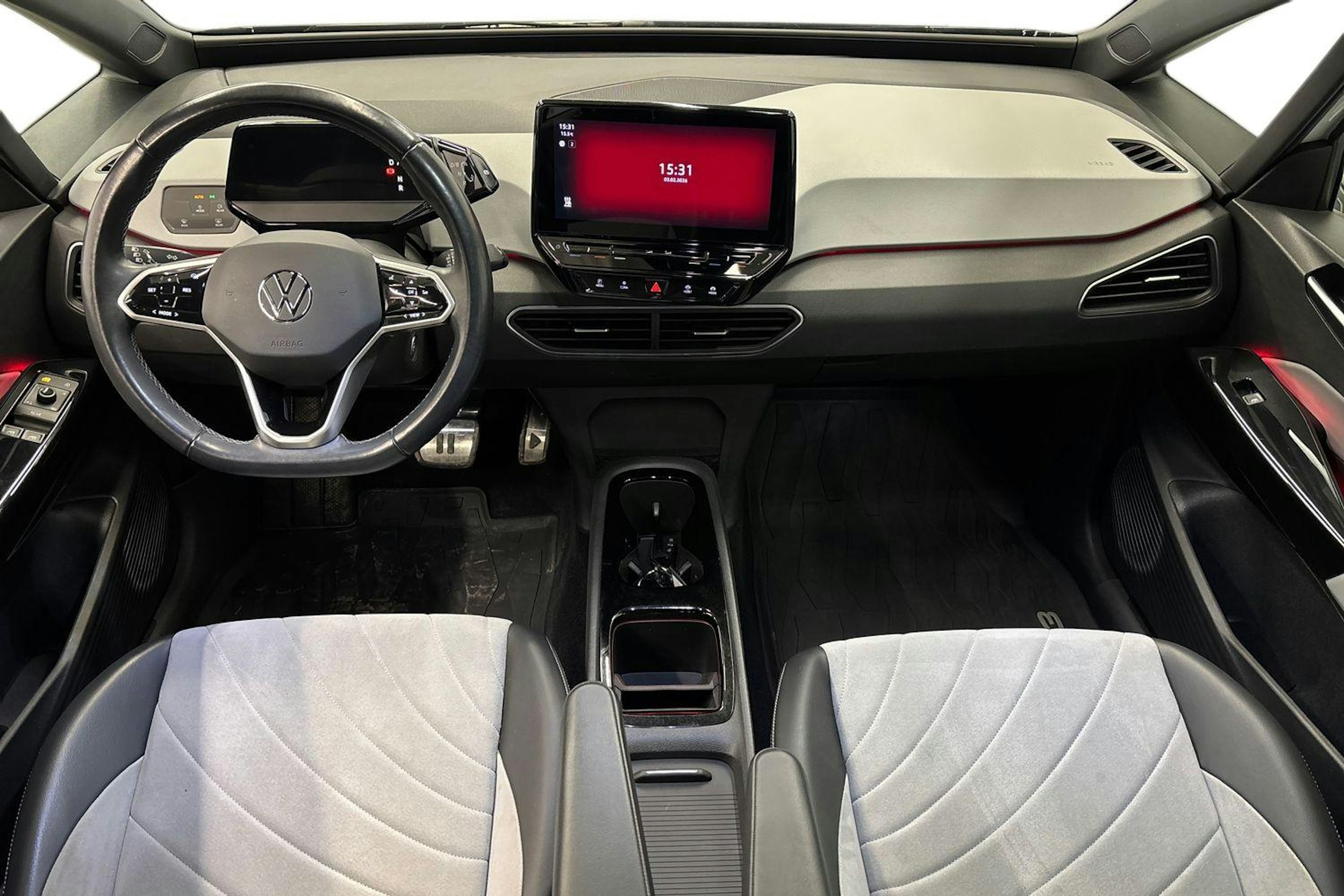 valkoinen Volkswagen ID.3 2023 kuva 9.