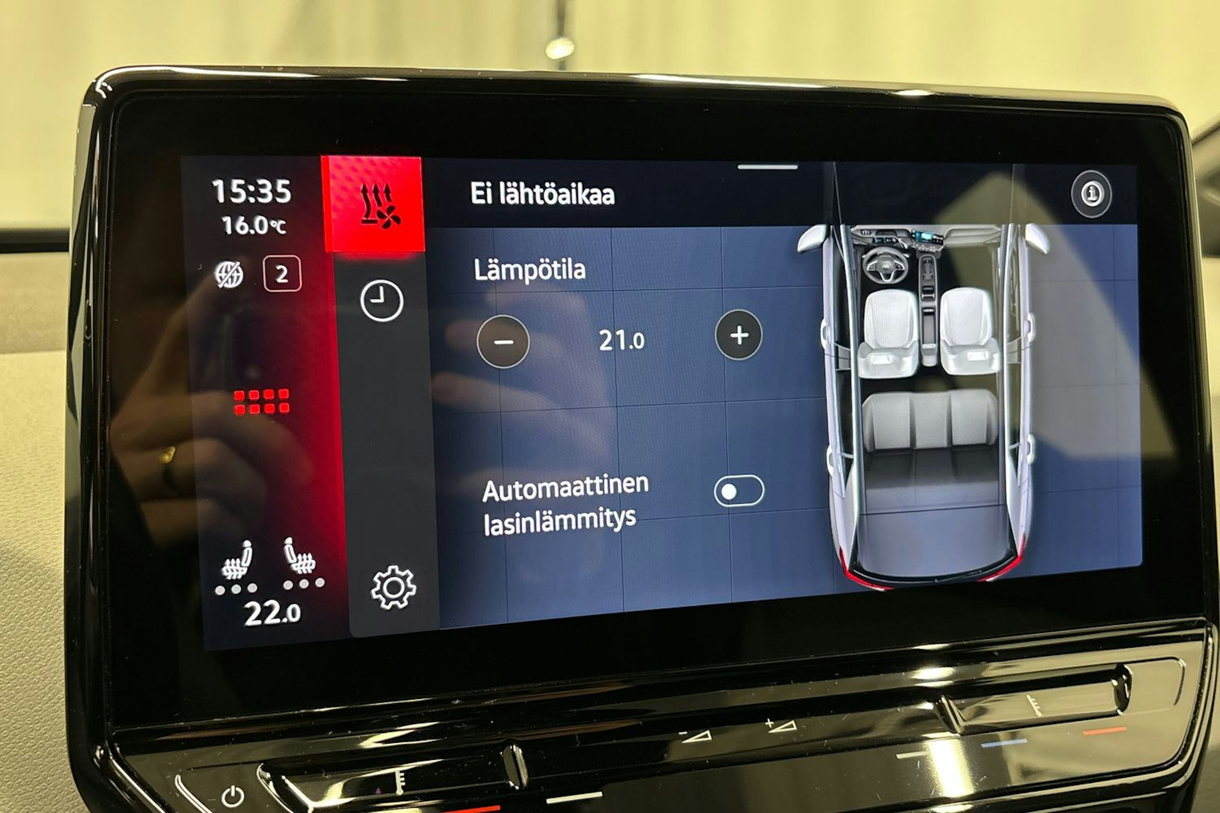 valkoinen Volkswagen ID.3 2023 kuva 26.