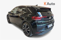 Musta Volkswagen ID.3 2023 kuva 2.