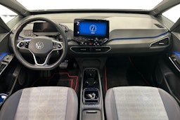 punainen Volkswagen ID.3 2023 kuva 8.