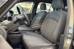 vihreä Volkswagen ID.3 2023 kuva 11.