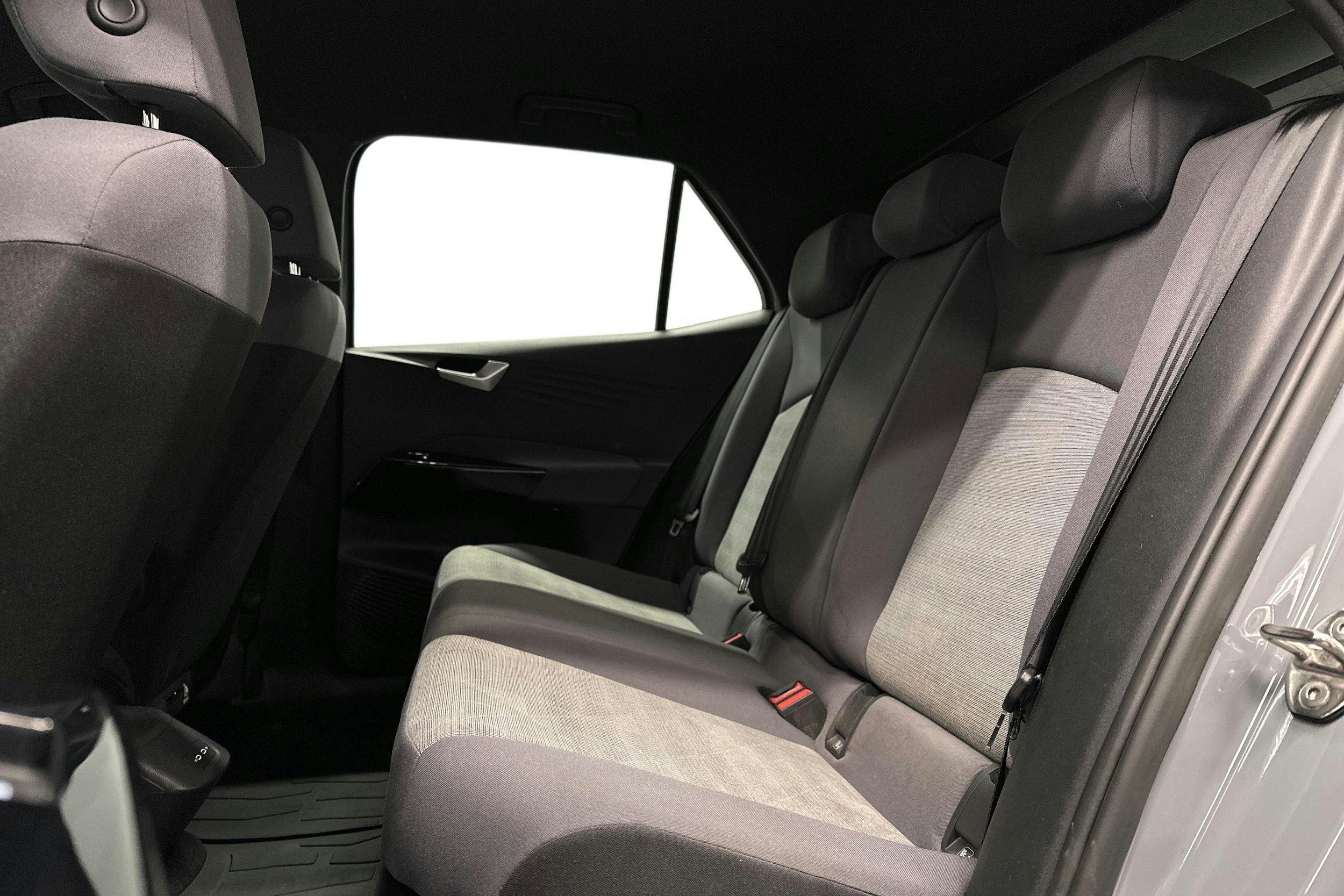 harmaa Volkswagen ID.3 2023 kuva 10.