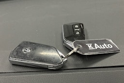 harmaa Volkswagen ID.3 2023 kuva 27.