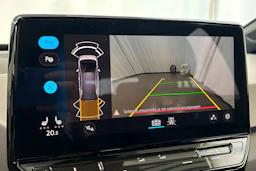 valkoinen Volkswagen ID.3 2023 kuva 22.