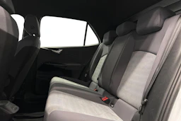 valkoinen Volkswagen ID.3 2023 kuva 11.