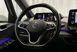valkoinen Volkswagen ID.3 2023 kuva 17.