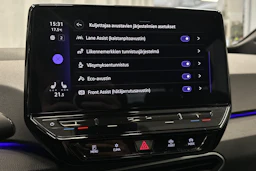 valkoinen Volkswagen ID.3 2023 kuva 26.
