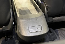 harmaa Volkswagen ID.3 2023 kuva 13.