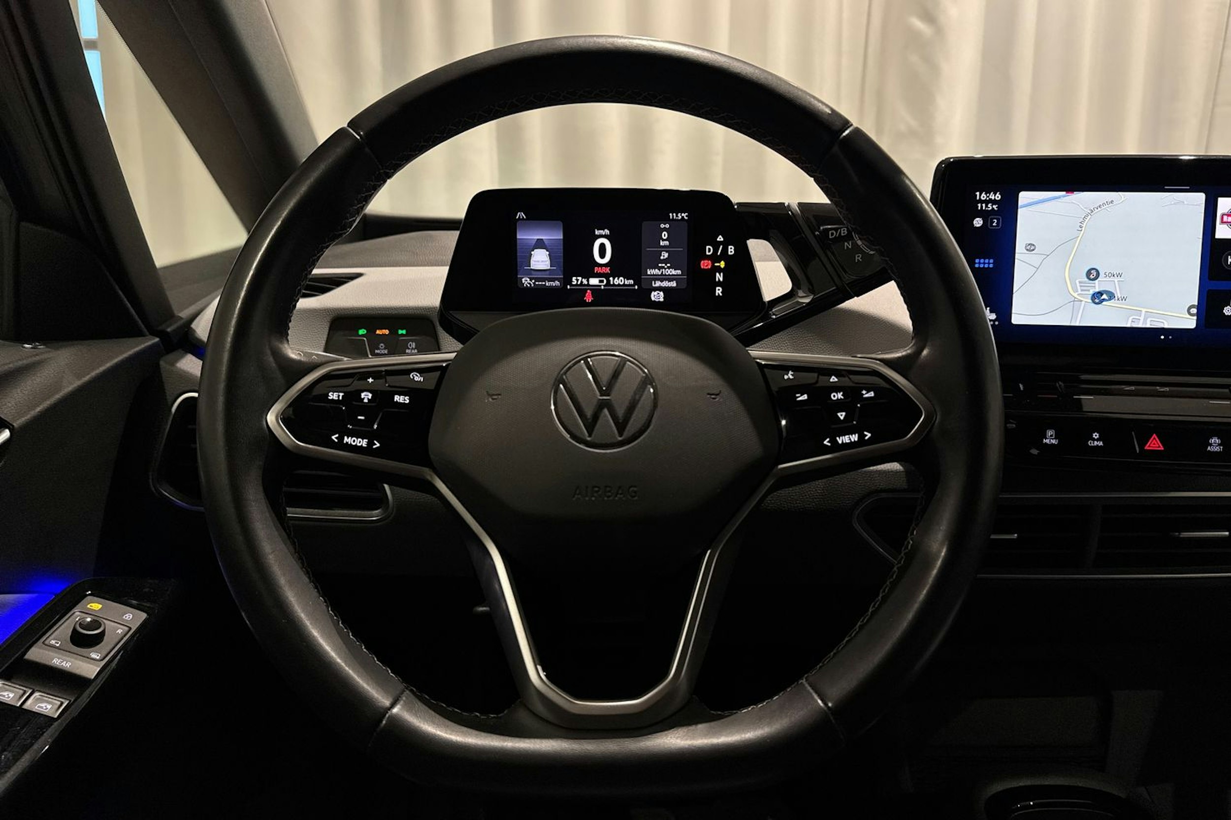 harmaa Volkswagen ID.3 2023 kuva 15.