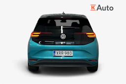 sininen Volkswagen ID.3 2023 kuva 3.