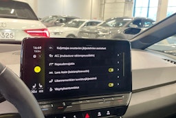 harmaa Volkswagen ID.3 2023 kuva 30.