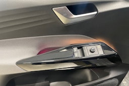 harmaa Volkswagen ID.3 2023 kuva 35.