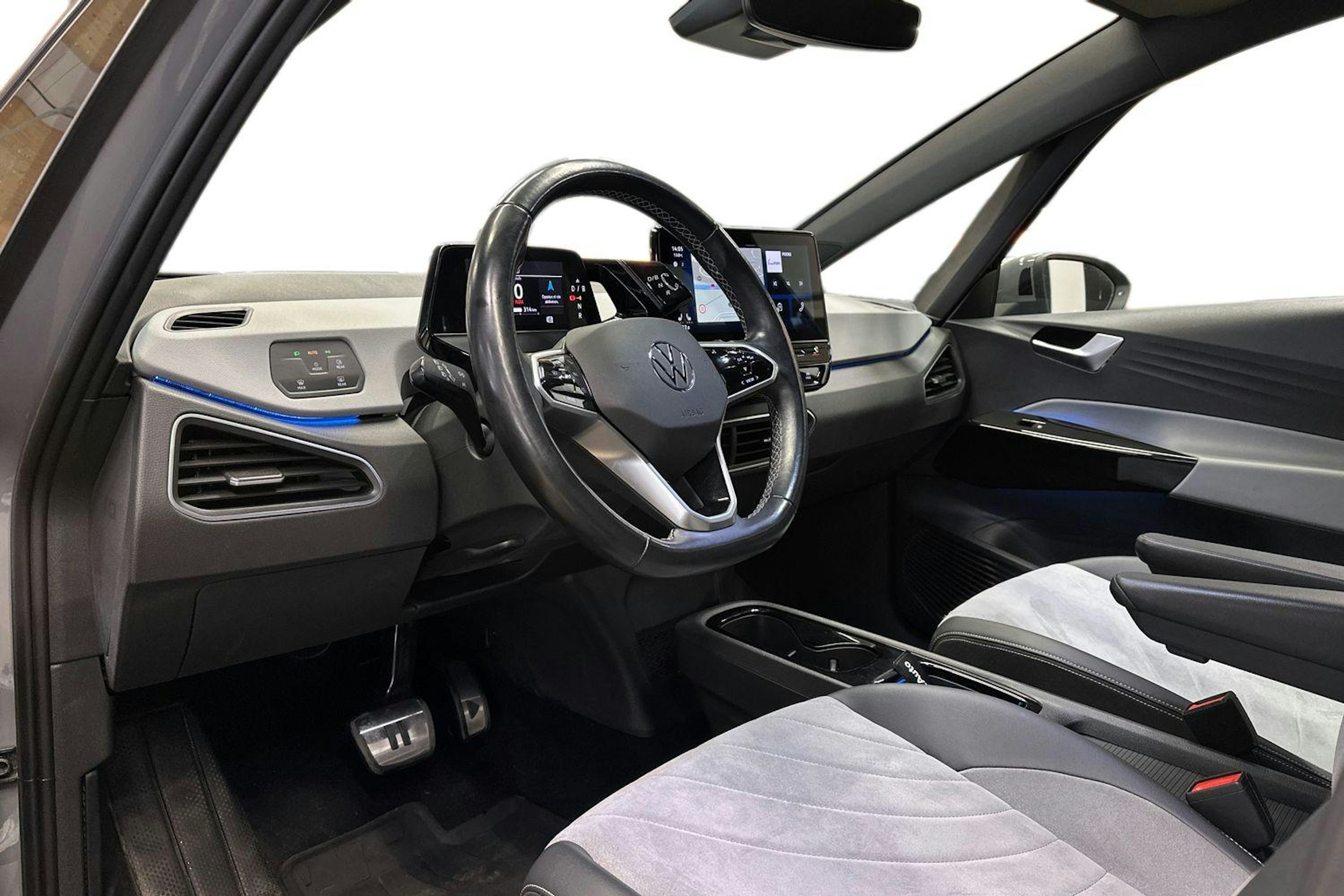 harmaa Volkswagen ID.3 2023 kuva 7.