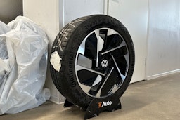 harmaa Volkswagen ID.3 2023 kuva 13.