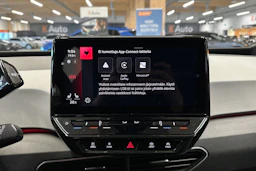 punainen Volkswagen ID.3 2023 kuva 23.