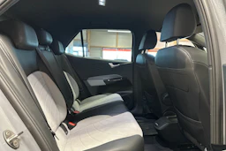 harmaa Volkswagen ID.3 2023 kuva 12.
