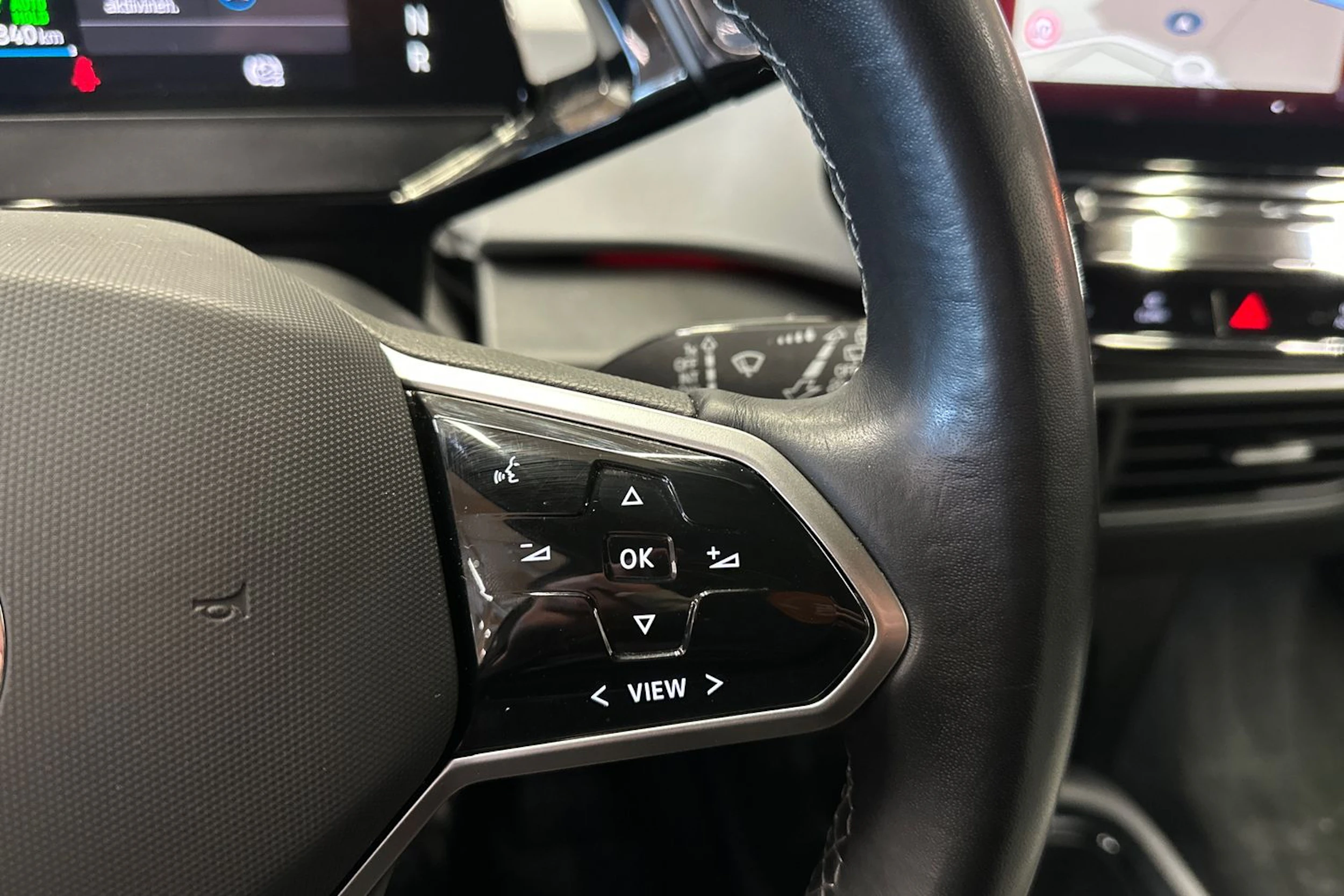 harmaa Volkswagen ID.3 2023 kuva 22.