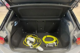 harmaa Volkswagen ID.3 2023 kuva 24.