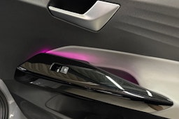 harmaa Volkswagen ID.3 2023 kuva 34.