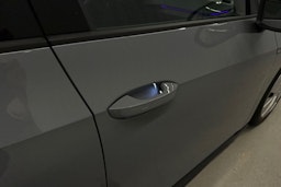 harmaa Volkswagen ID.3 2023 kuva 37.