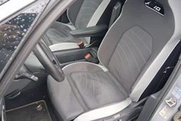 harmaa Volkswagen ID.3 2024 kuva 4.