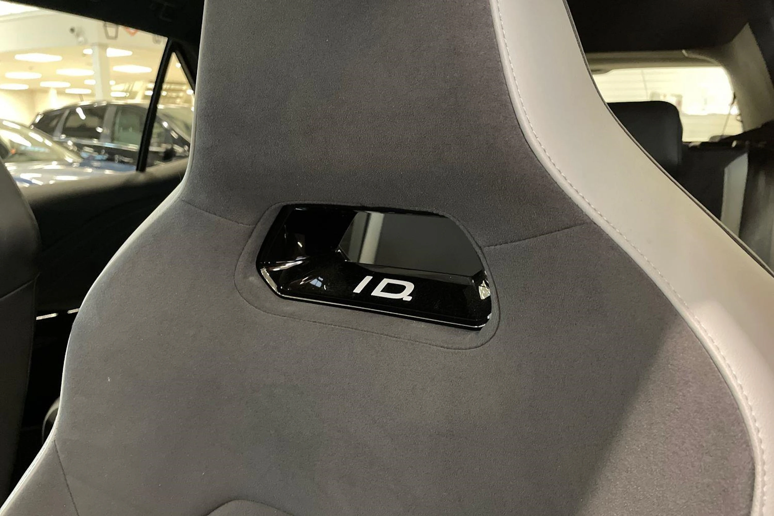 harmaa Volkswagen ID.3 2024 kuva 12.