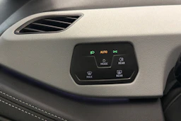 vihreä Volkswagen ID.3 2024 kuva 17.
