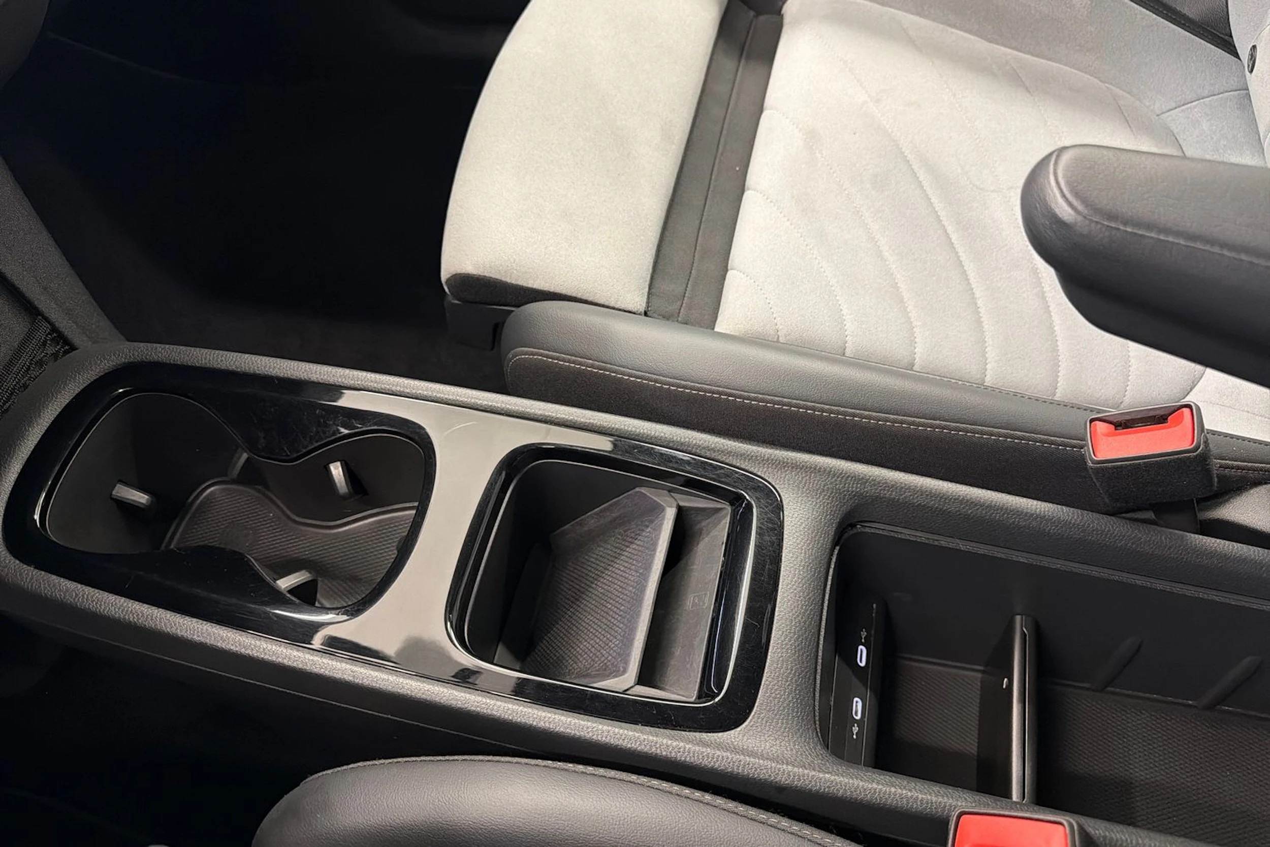 vihreä Volkswagen ID.3 2024 kuva 20.