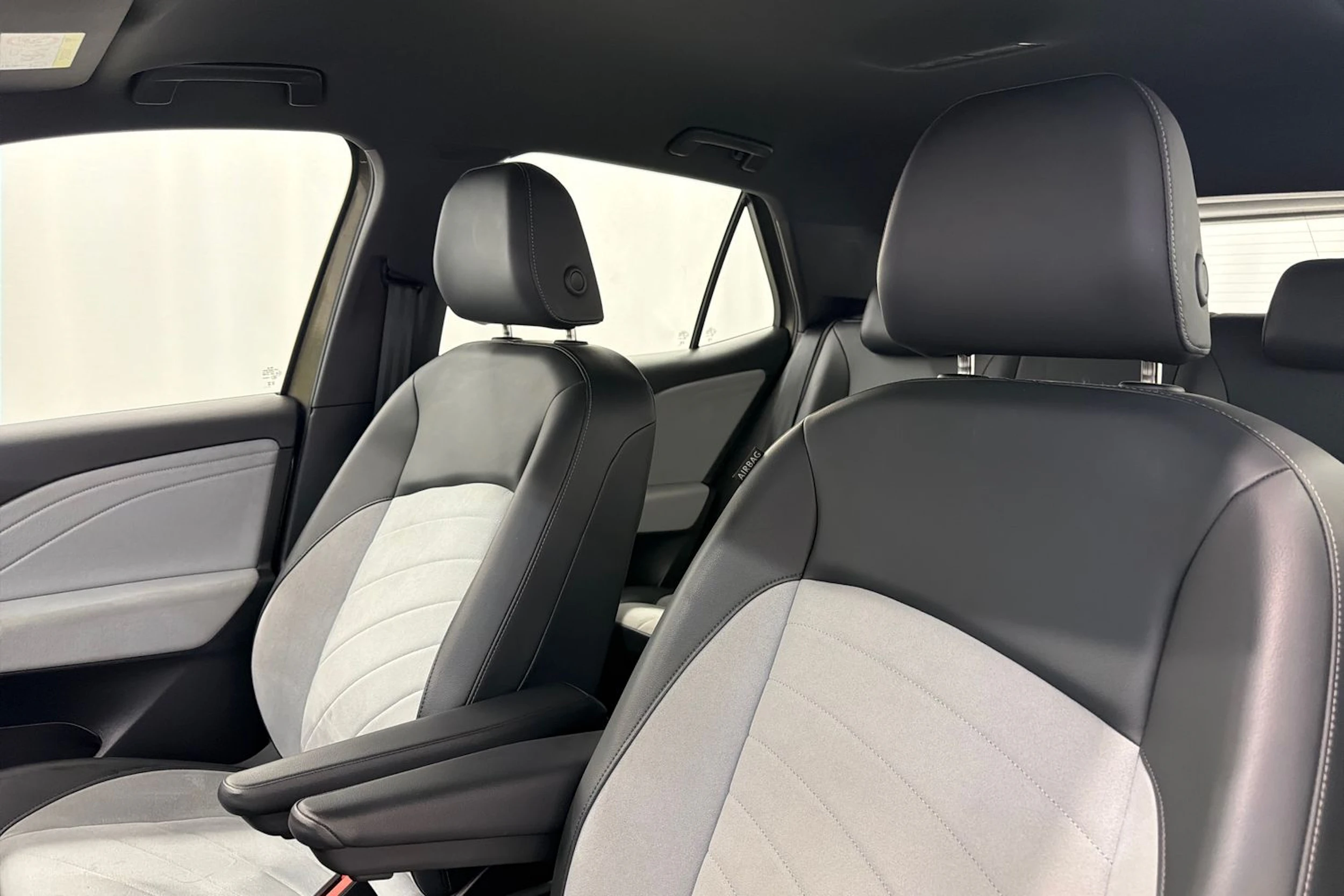 vihreä Volkswagen ID.3 2024 kuva 30.