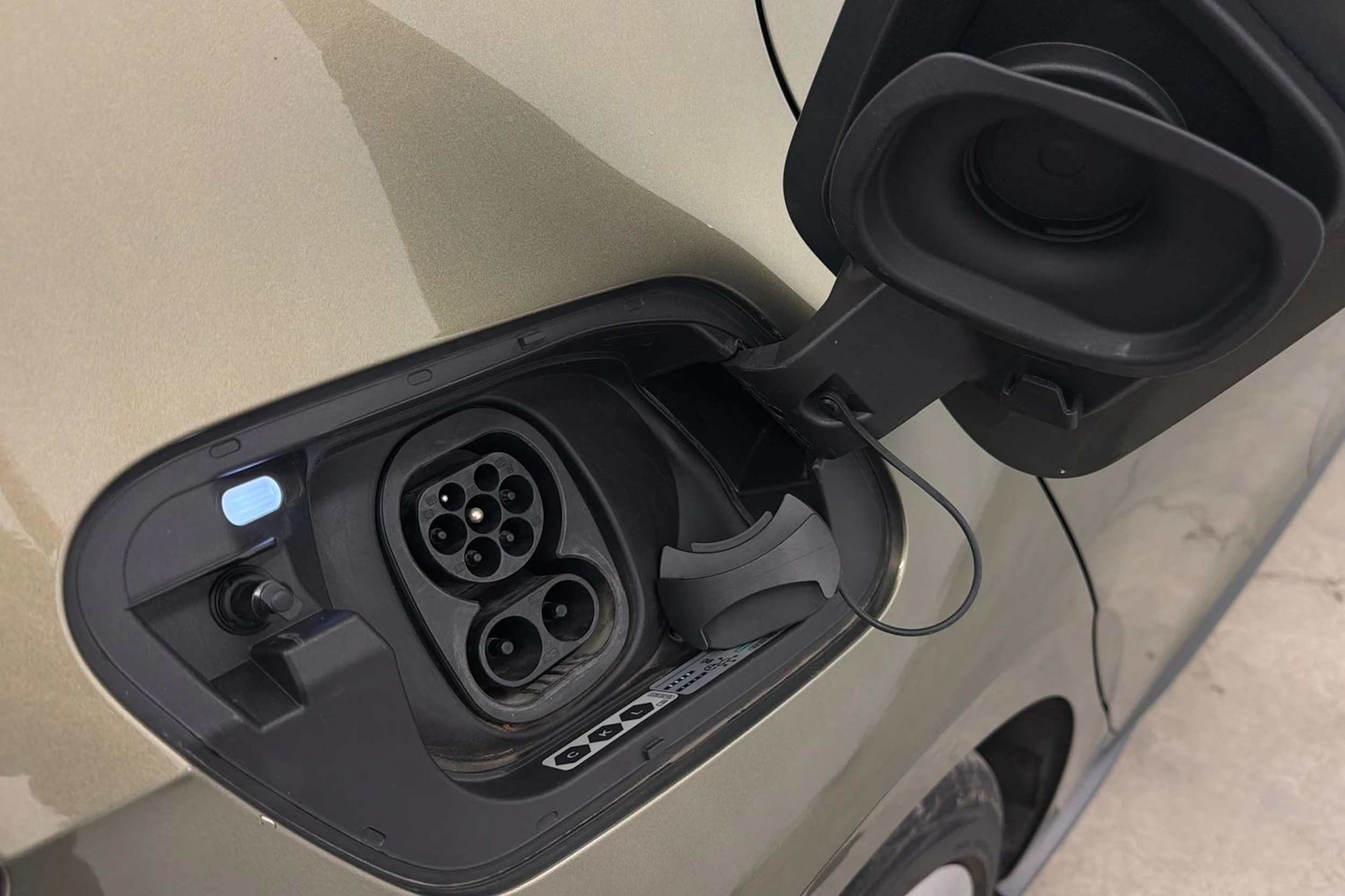 vihreä Volkswagen ID.3 2024 kuva 31.