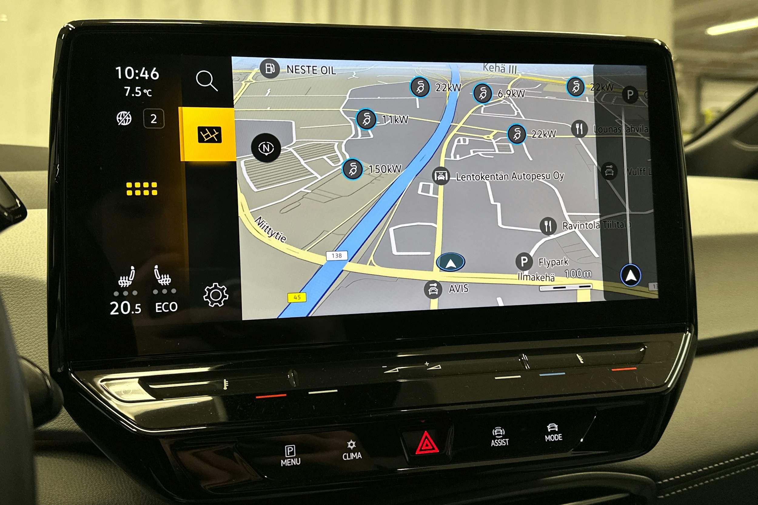 punainen Volkswagen ID.3 2024 kuva 22.