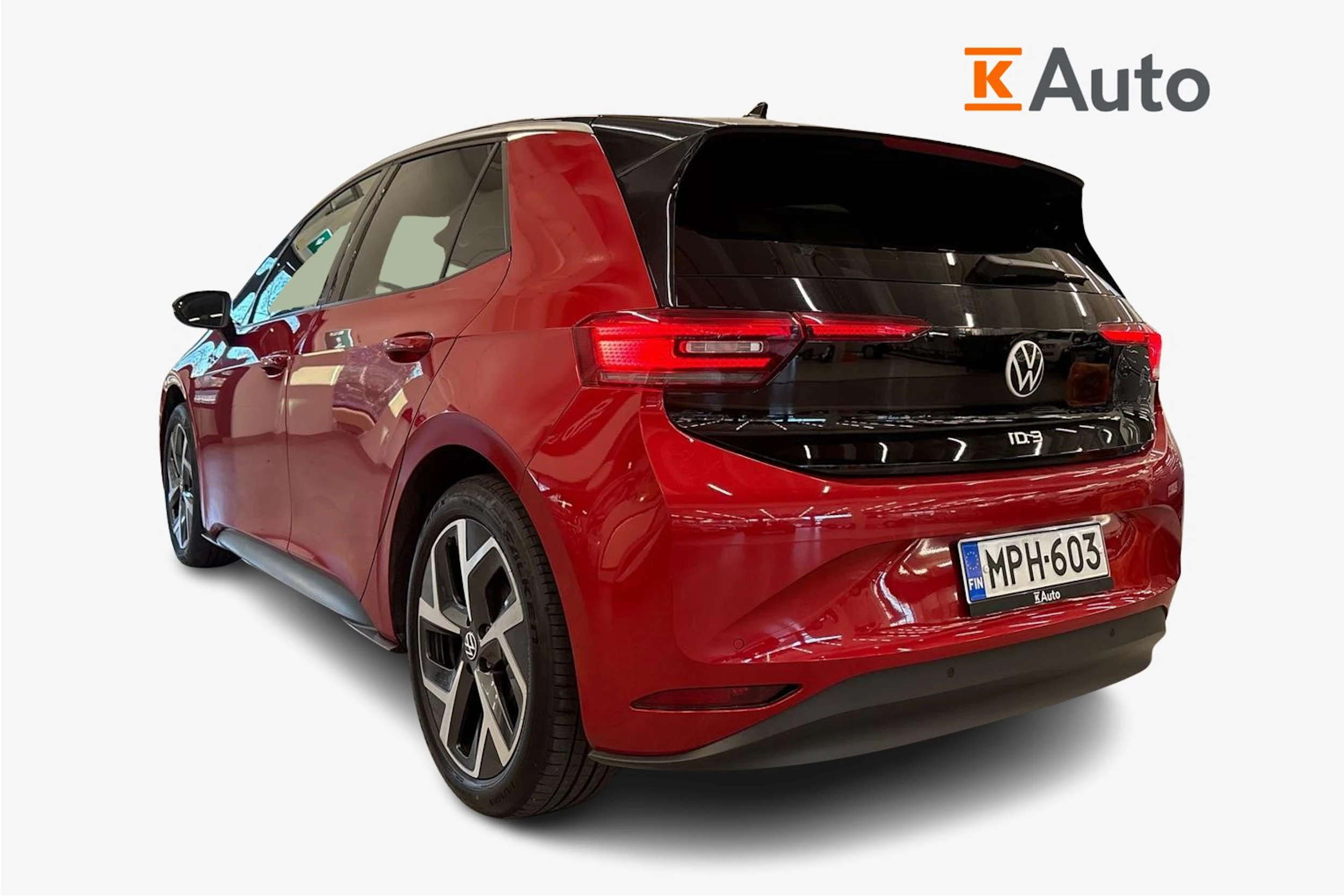 punainen Volkswagen ID.3 2024 kuva 2.