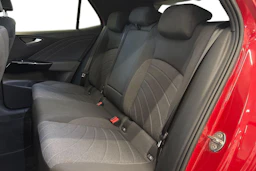 punainen Volkswagen ID.3 2024 kuva 8.